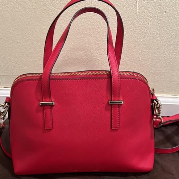 Slightly used Kate Spade two way bag - Picture 2 of 8